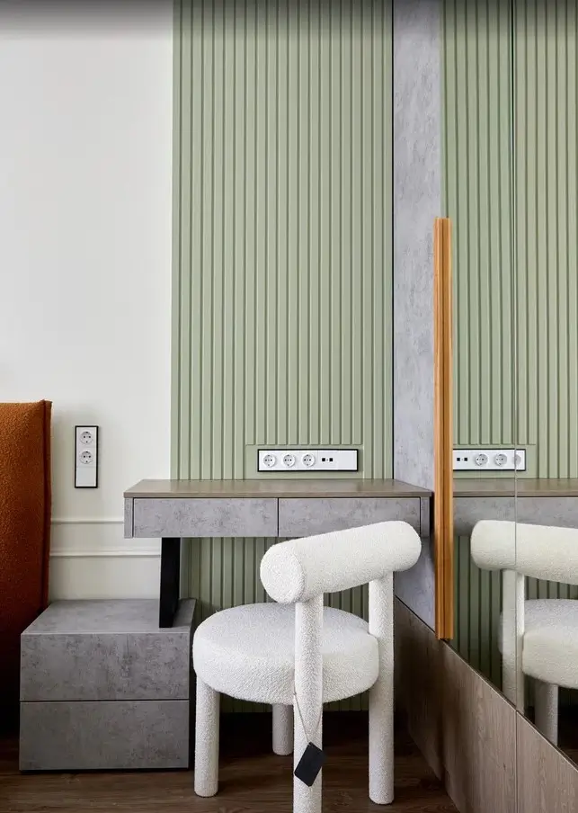 Спальня, рабочее место