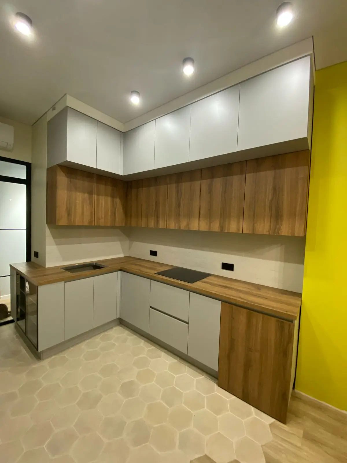 Кухня, общий вид