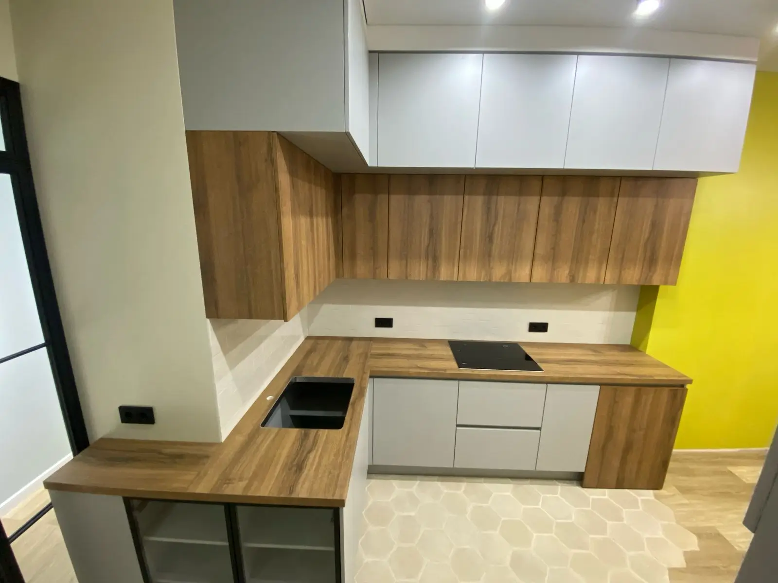 Кухня, другой ракурс